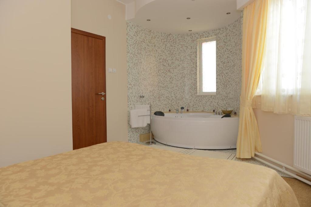 Motel Citadela 023 Ζρένιανιν Δωμάτιο φωτογραφία