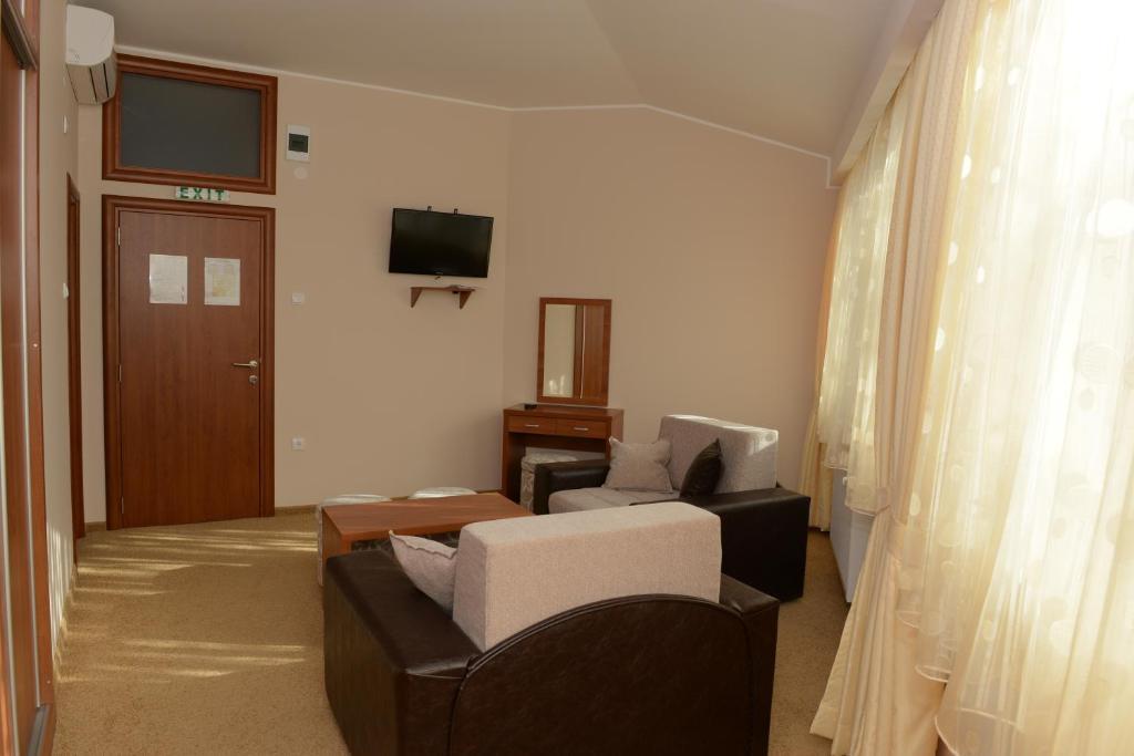 Motel Citadela 023 Ζρένιανιν Δωμάτιο φωτογραφία