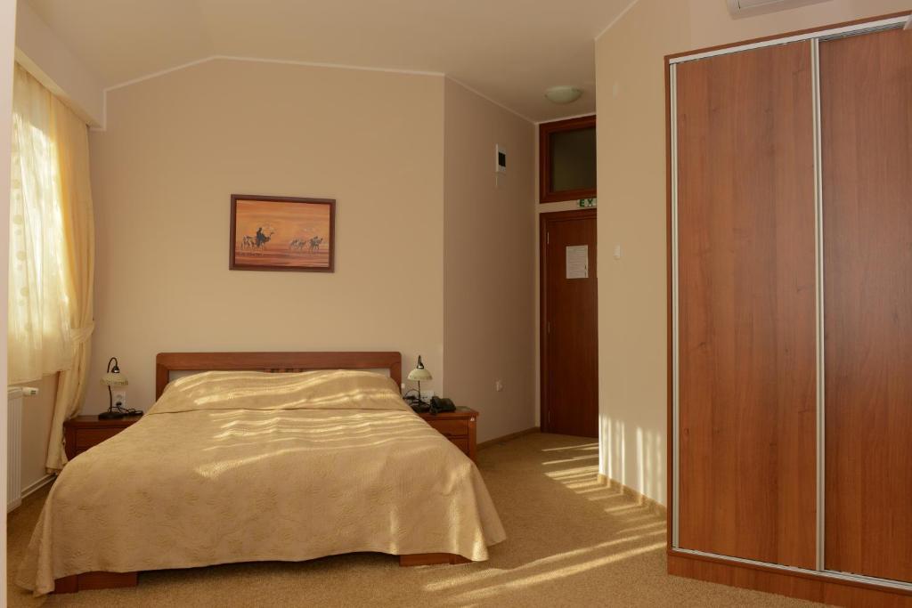 Motel Citadela 023 Ζρένιανιν Δωμάτιο φωτογραφία